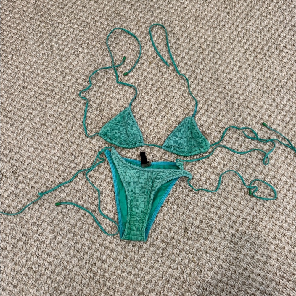 Triangl Swimwear Vibrant Green Bikini